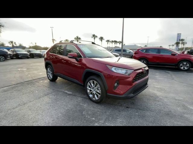 2020 Toyota RAV4 XLE Premium