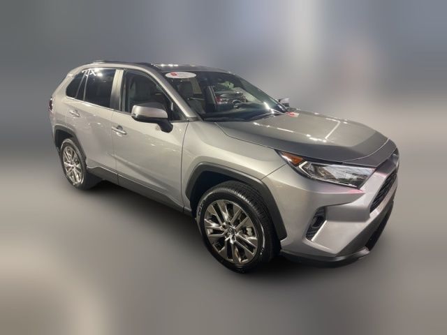 2020 Toyota RAV4 XLE Premium