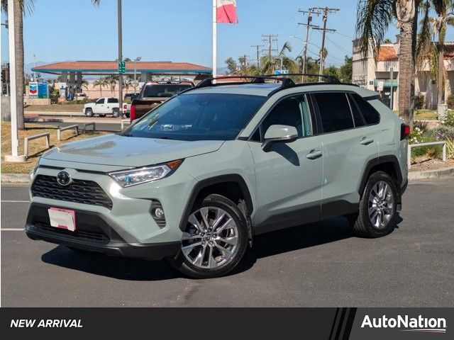 2020 Toyota RAV4 XLE Premium