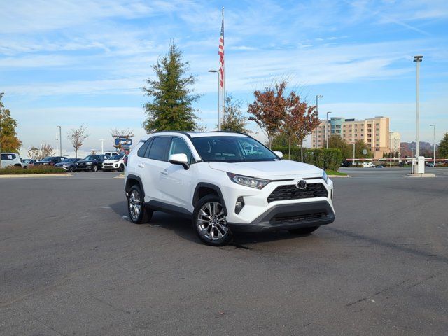 2020 Toyota RAV4 XLE Premium