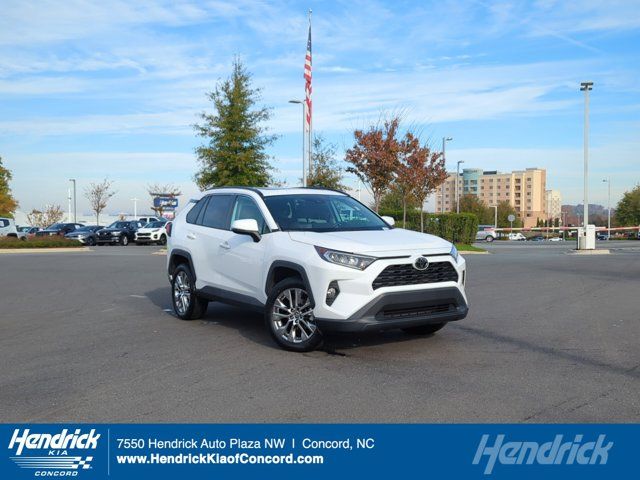 2020 Toyota RAV4 XLE Premium