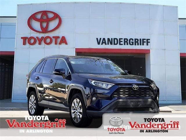 2020 Toyota RAV4 XLE Premium