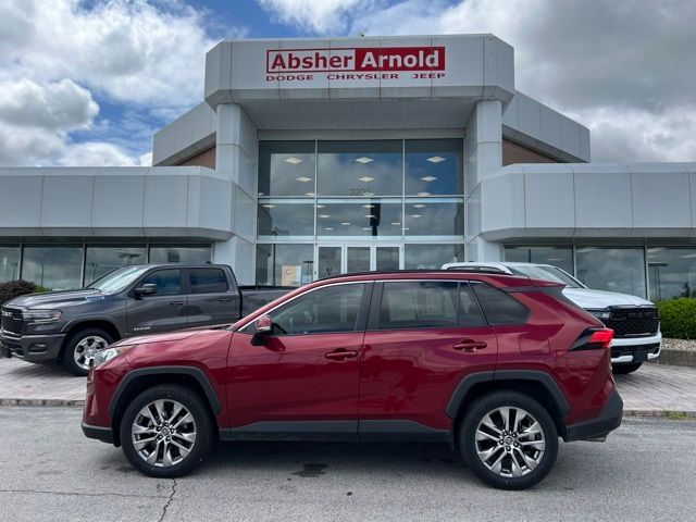 2020 Toyota RAV4 XLE Premium