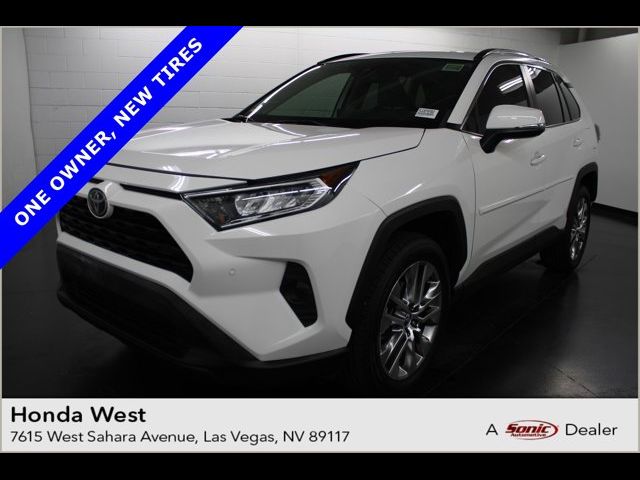 2020 Toyota RAV4 XLE Premium