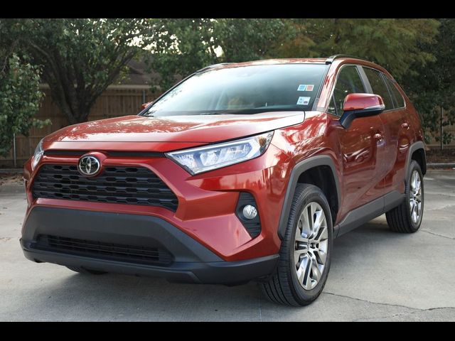 2020 Toyota RAV4 XLE Premium