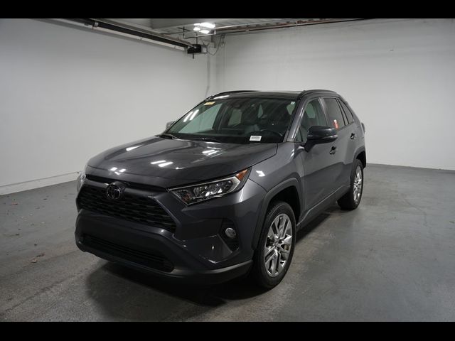 2020 Toyota RAV4 XLE Premium