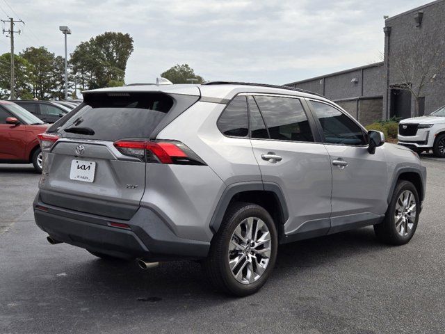 2020 Toyota RAV4 XLE Premium