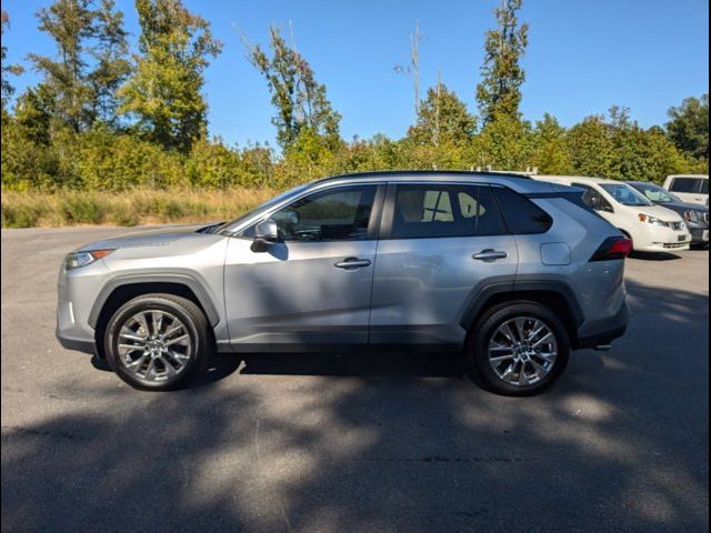 2020 Toyota RAV4 XLE Premium