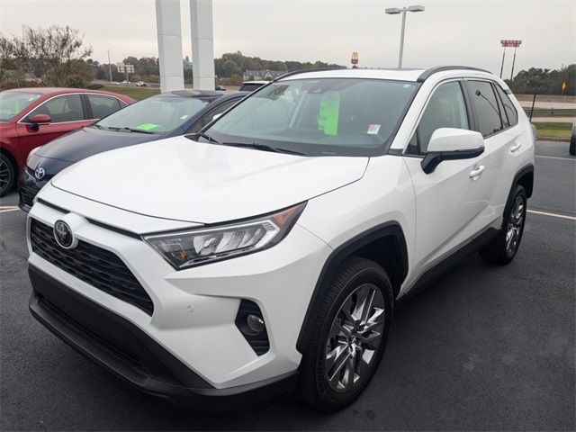 2020 Toyota RAV4 XLE Premium