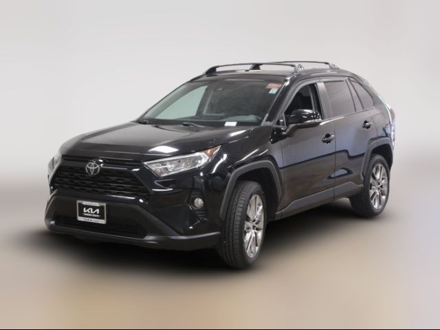 2020 Toyota RAV4 XLE Premium