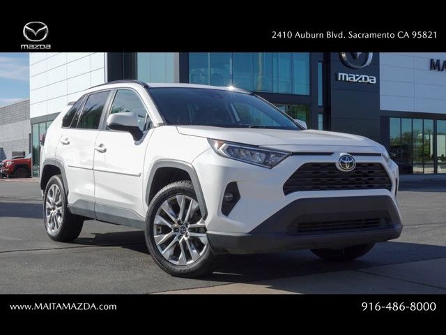 2020 Toyota RAV4 XLE Premium