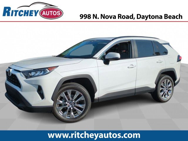 2020 Toyota RAV4 XLE Premium