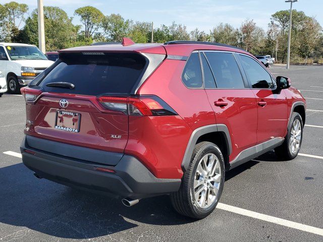 2020 Toyota RAV4 XLE Premium