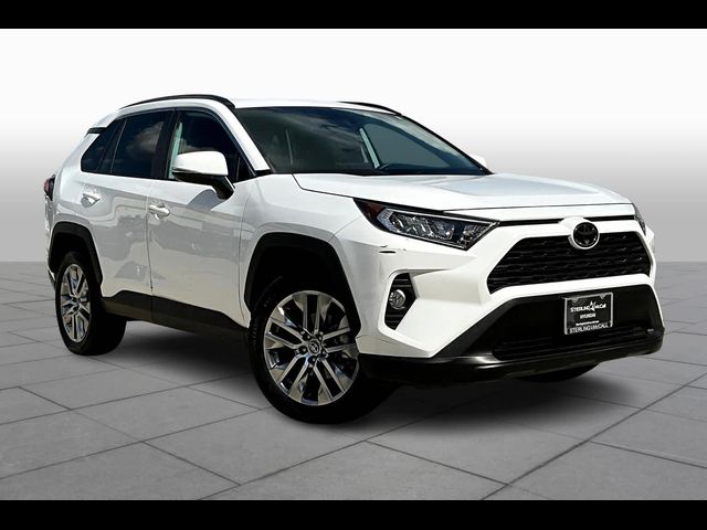 2020 Toyota RAV4 XLE Premium