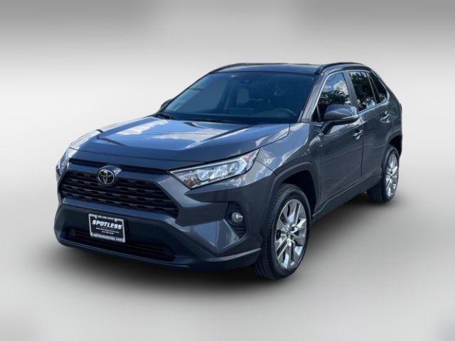 2020 Toyota RAV4 XLE Premium