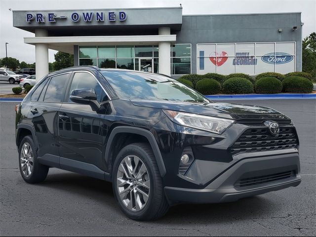 2020 Toyota RAV4 XLE Premium