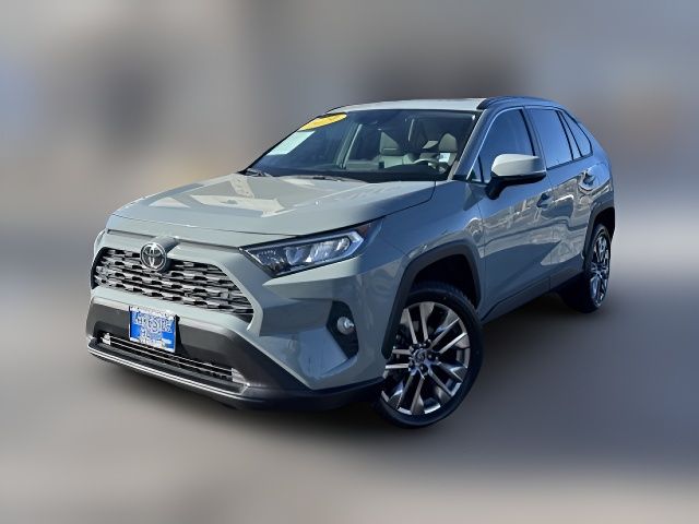 2020 Toyota RAV4 XLE Premium