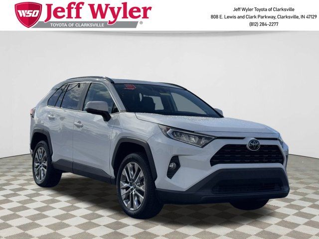 2020 Toyota RAV4 XLE Premium