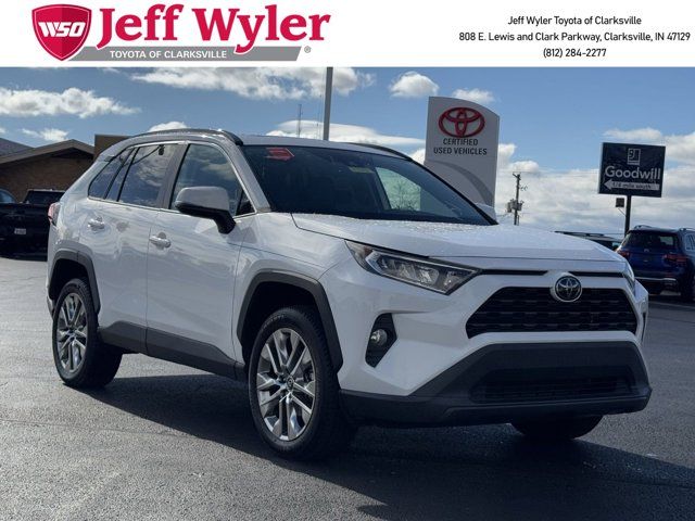 2020 Toyota RAV4 XLE Premium