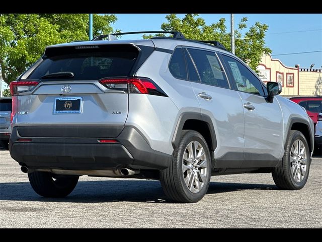 2020 Toyota RAV4 XLE Premium