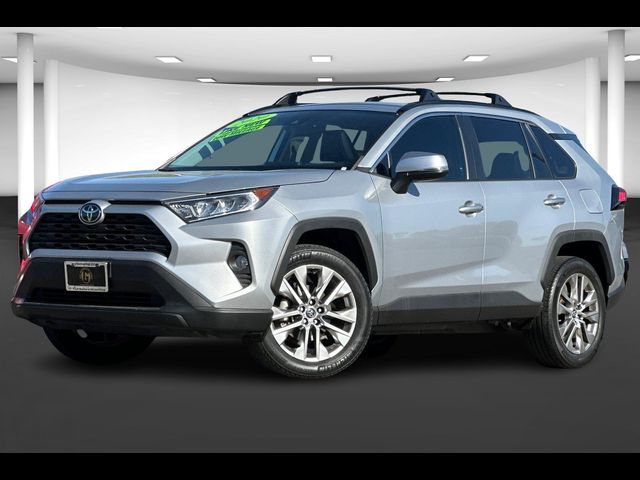 2020 Toyota RAV4 XLE Premium