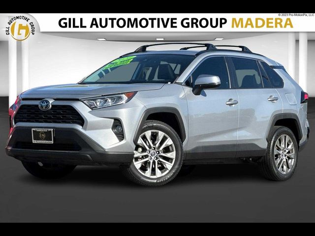 2020 Toyota RAV4 XLE Premium