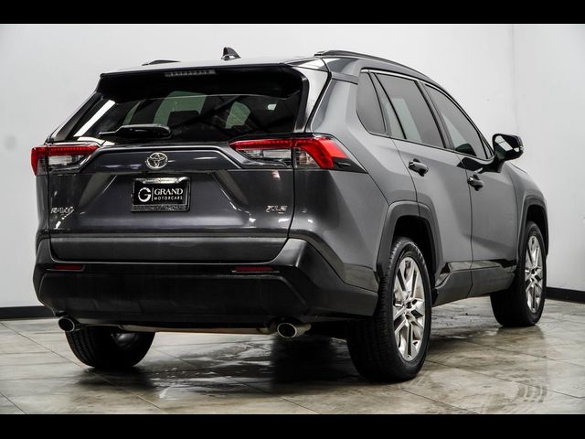 2020 Toyota RAV4 XLE Premium