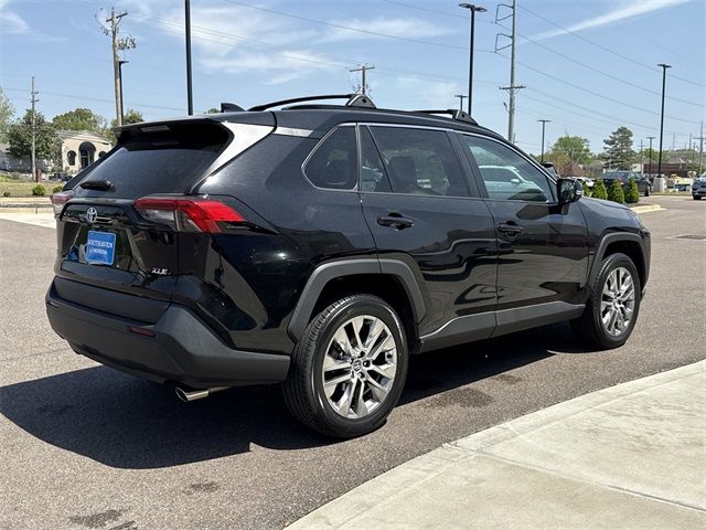 2020 Toyota RAV4 XLE Premium