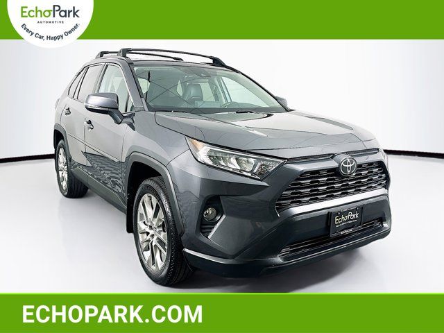 2020 Toyota RAV4 XLE Premium