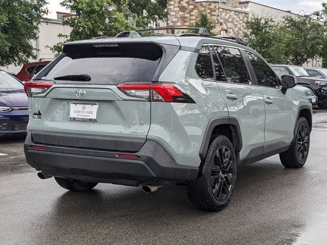 2020 Toyota RAV4 XLE Premium