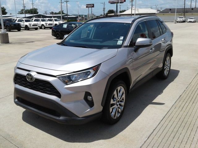 2020 Toyota RAV4 XLE Premium