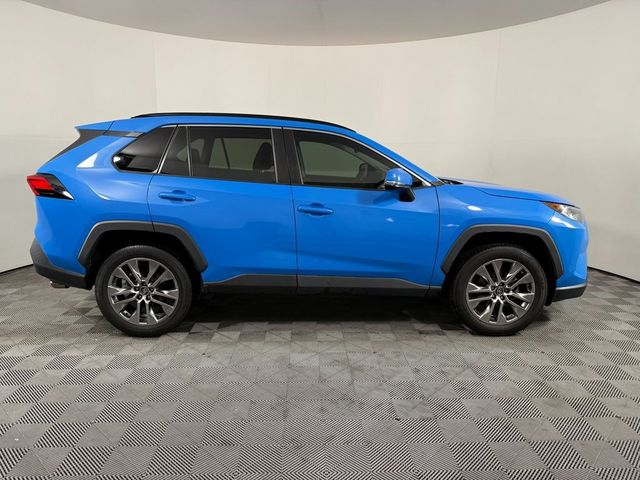 2020 Toyota RAV4 XLE Premium