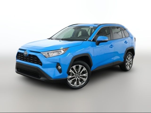 2020 Toyota RAV4 XLE Premium