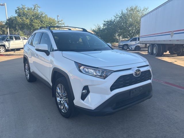 2020 Toyota RAV4 XLE Premium