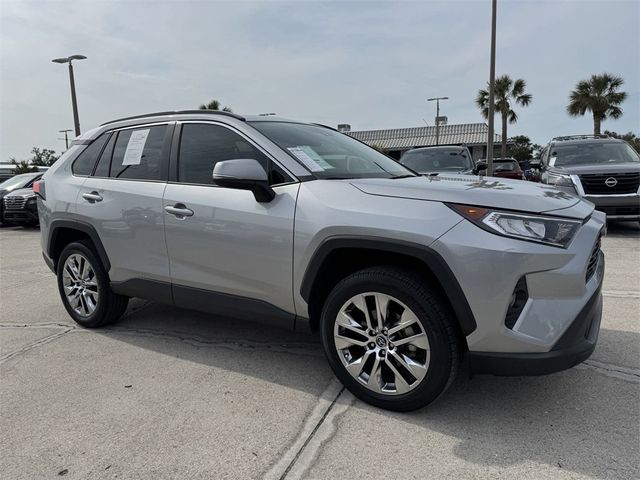 2020 Toyota RAV4 XLE Premium