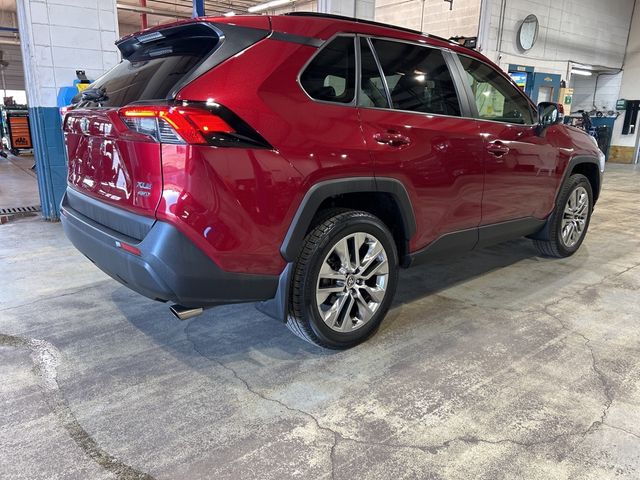 2020 Toyota RAV4 XLE Premium