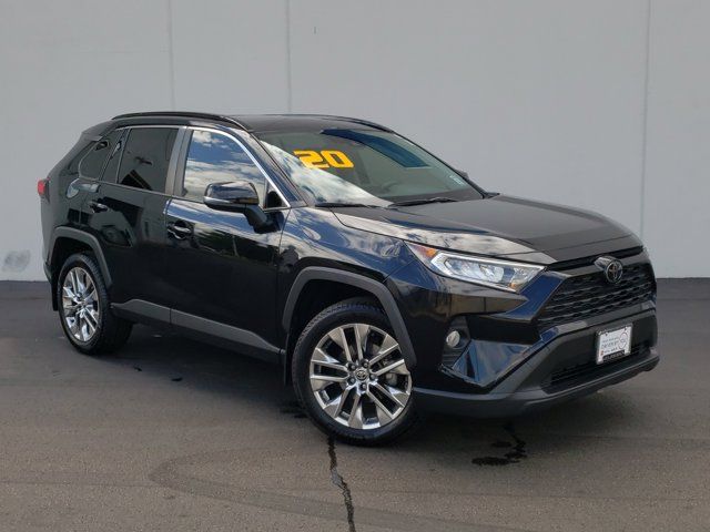 2020 Toyota RAV4 XLE Premium