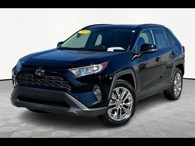 2020 Toyota RAV4 XLE Premium