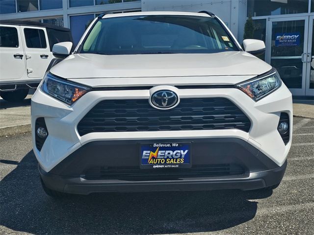 2020 Toyota RAV4 XLE Premium