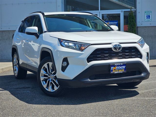 2020 Toyota RAV4 XLE Premium