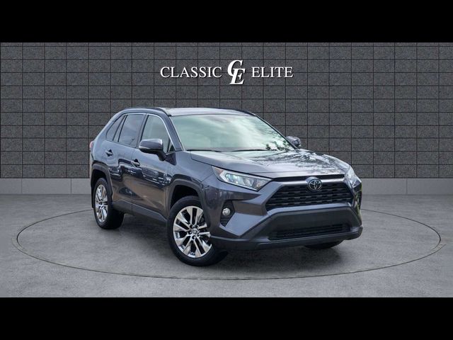 2020 Toyota RAV4 XLE Premium