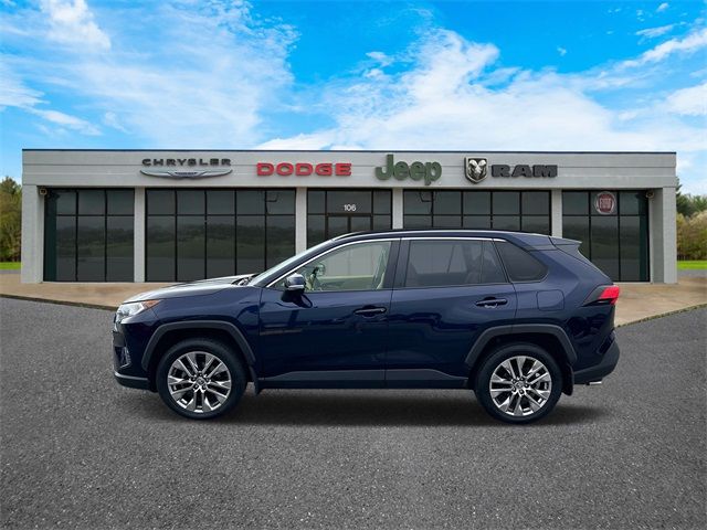 2020 Toyota RAV4 XLE Premium