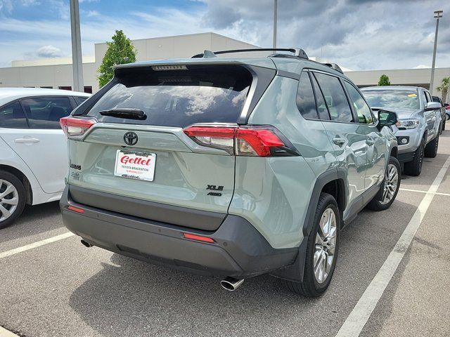 2020 Toyota RAV4 XLE Premium