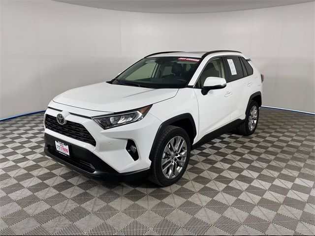 2020 Toyota RAV4 XLE Premium