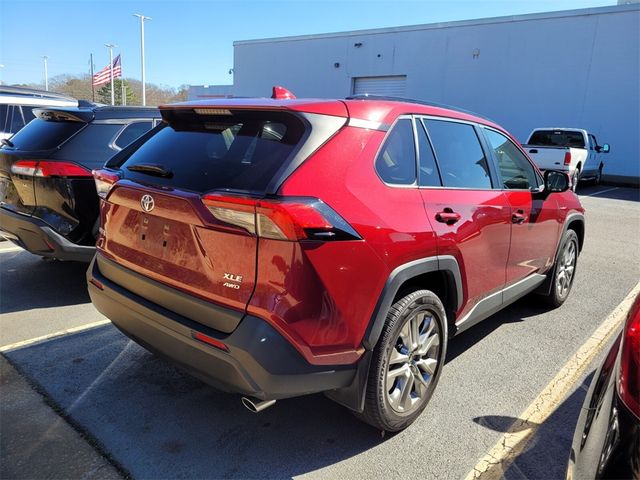 2020 Toyota RAV4 XLE Premium