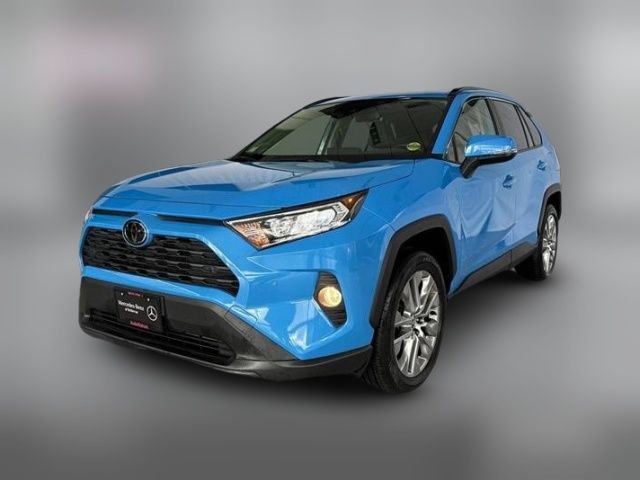 2020 Toyota RAV4 XLE Premium