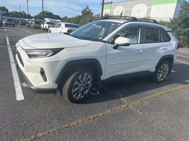 2020 Toyota RAV4 XLE Premium