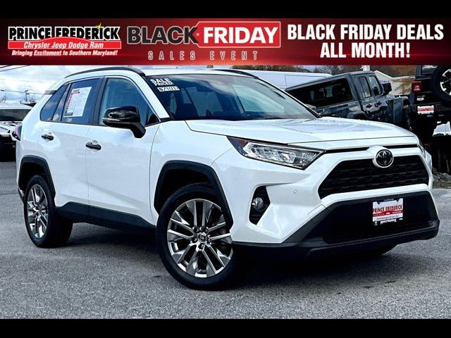 2020 Toyota RAV4 XLE Premium