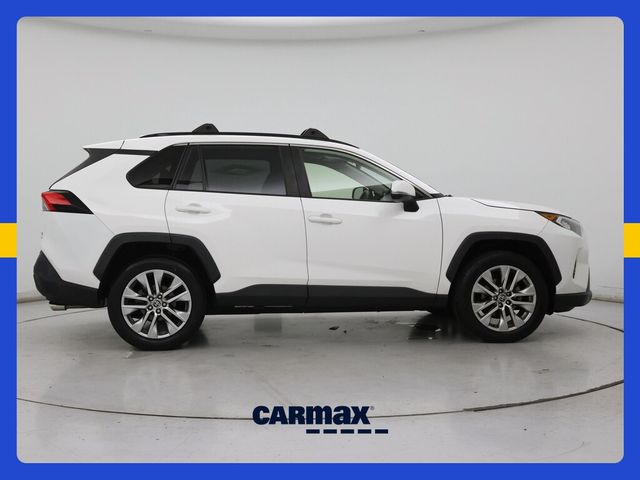 2020 Toyota RAV4 XLE Premium