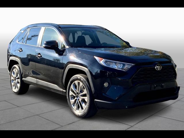 2020 Toyota RAV4 XLE Premium